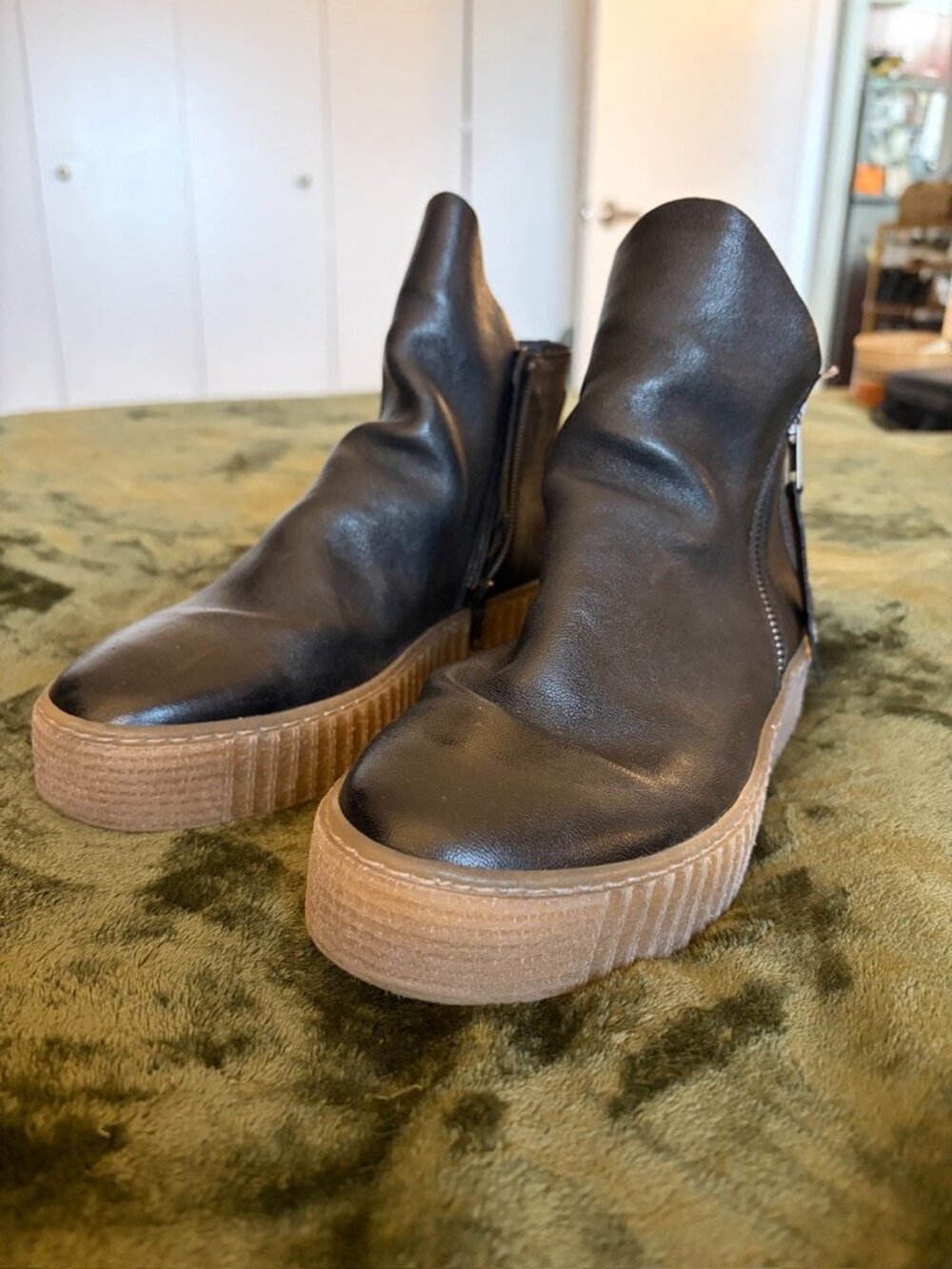 Black leather bootie - Eric Michael Zelda